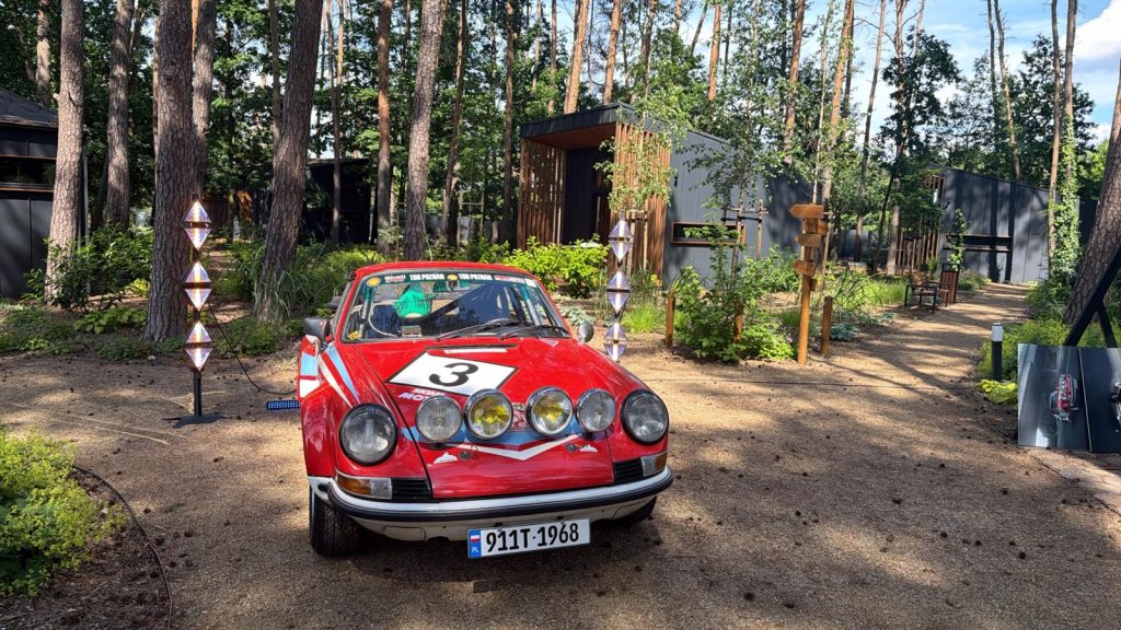 Zlot Samochodów — Porsche Retro